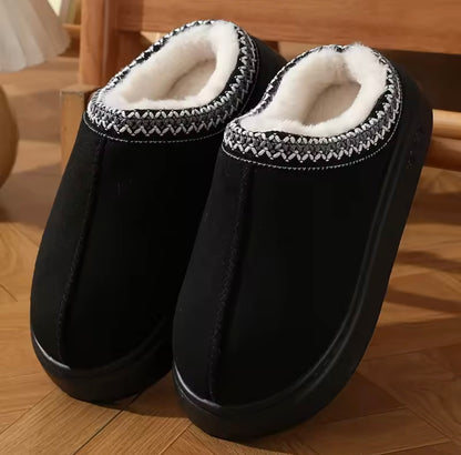 Pantoufles Plates et Douces – Hiver 2025 | Intérieur Chaud en Coton, Antidérapantes & Unisexe